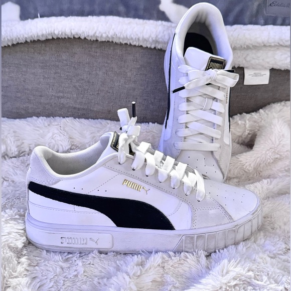 Puma Womens Platform Sneakers - Picture 2 of 11